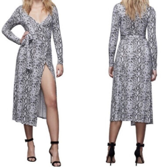 Good American Runaround Wrap Dress 2 Medium midi reptile snake neutral stretch - Picture 2 of 11